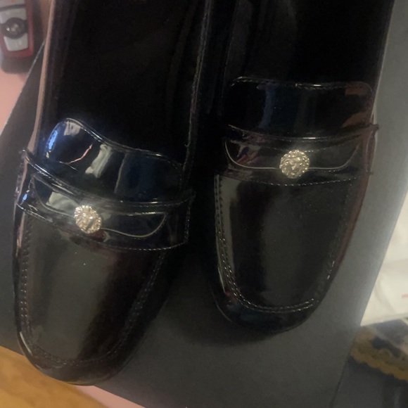 NEW ANNE KLEIN BLK HEELS - Picture 4 of 6